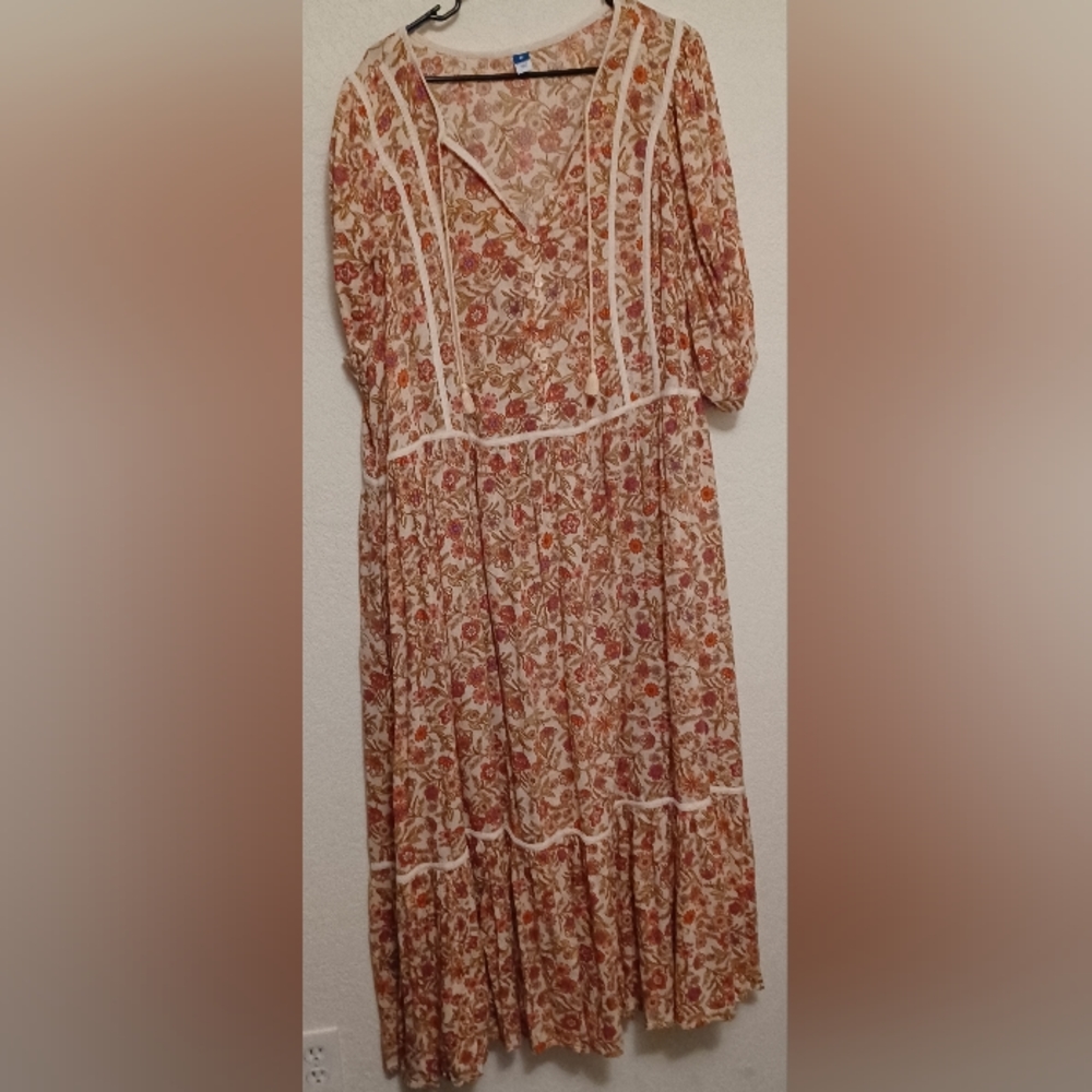 Old navy 4X tan floral long dress